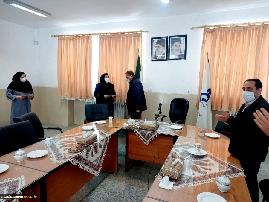 تجلیل از بانوان شاغل در آموزشکده فنی و حرفه ای گلپایگان- شهداء 3