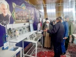 بازدید فرماندار و امام جمعه شهرستان گلپایگان از اولین نمایشگاه کارآفرینان برتر صنعت و دانشگاه 14