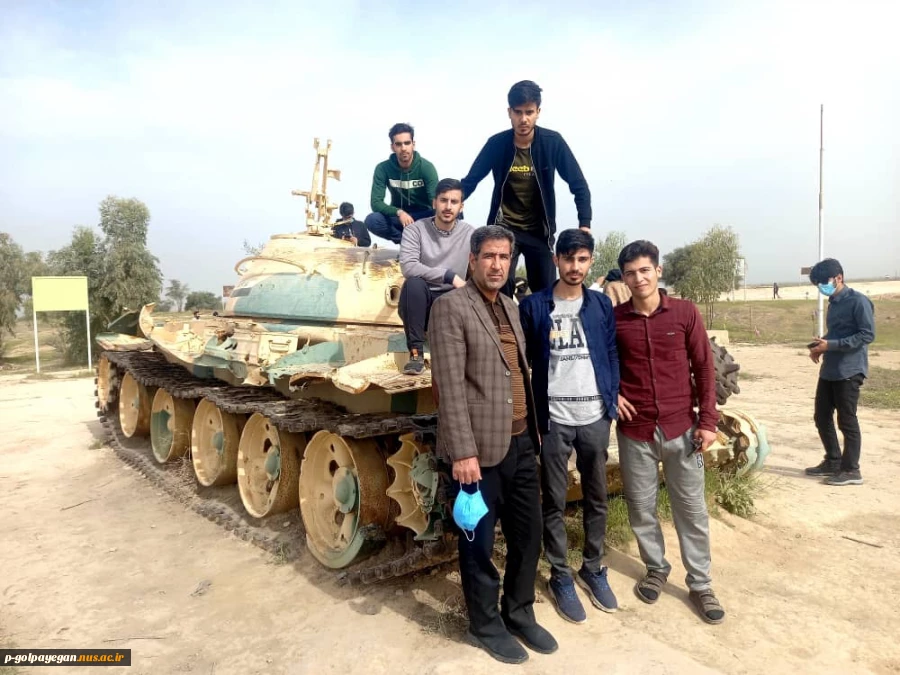 برگزاری اردوی راهیان نور دانشجویان آموزشکده فنی و حرفه ای پسران گلپایگان

 2