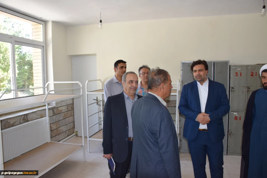 بازدید دکتر عرفان خسرویان رئیس دانشگاه فنی و حرفه ای کشور از بخشهای مختلف اداری و آموزشی مرکز گلپایگان 2