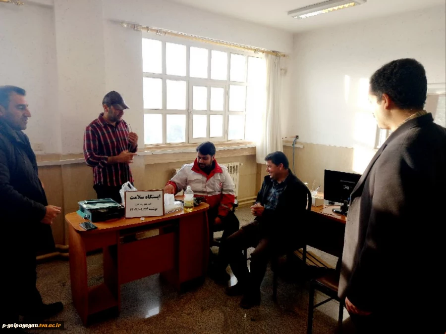 برپایی ایستگاه سلامت " پایش قند و فشار خون" 7