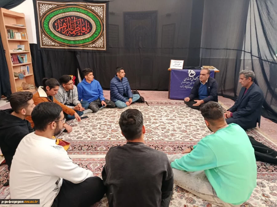 نشست رئیس دانشگاه با اعضای کانون دانشجویی شعر و موسیقی 2