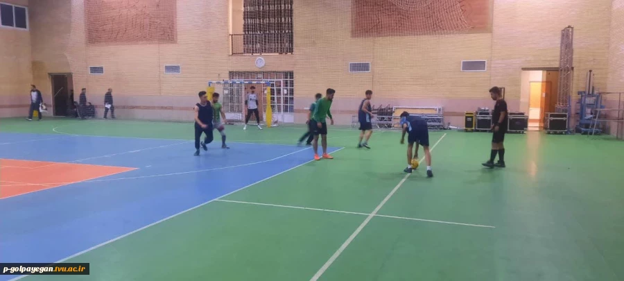 برگزاری مسابقات فوتسال دانشجویی بمناسبت 16 آذر 6