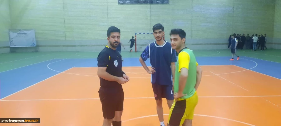 برگزاری مسابقات فوتسال دانشجویی بمناسبت 16 آذر 7