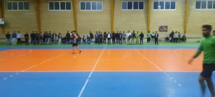 برگزاری مسابقات فوتسال دانشجویی بمناسبت 16 آذر 8