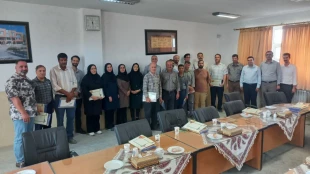 گرامیداشت روز کارمند و تجلیل از کارکنان آموزشکده ملی مهارت گلپایگان 2